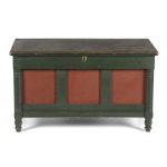 PAINT-DECORATED PENNSYLVANIA BLANKET CHEST, FOREST GREEN AND SALMON RED, FOUND IN UPPER BERN TOWNSHIP, SHARTLESVILLE, BERKS COUNTY, 1830-50: Preview