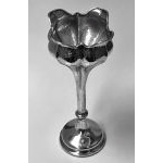 Art Nouveau hammered Silver Flower Vase, Birmingham 1902 Henry Matthews Preview